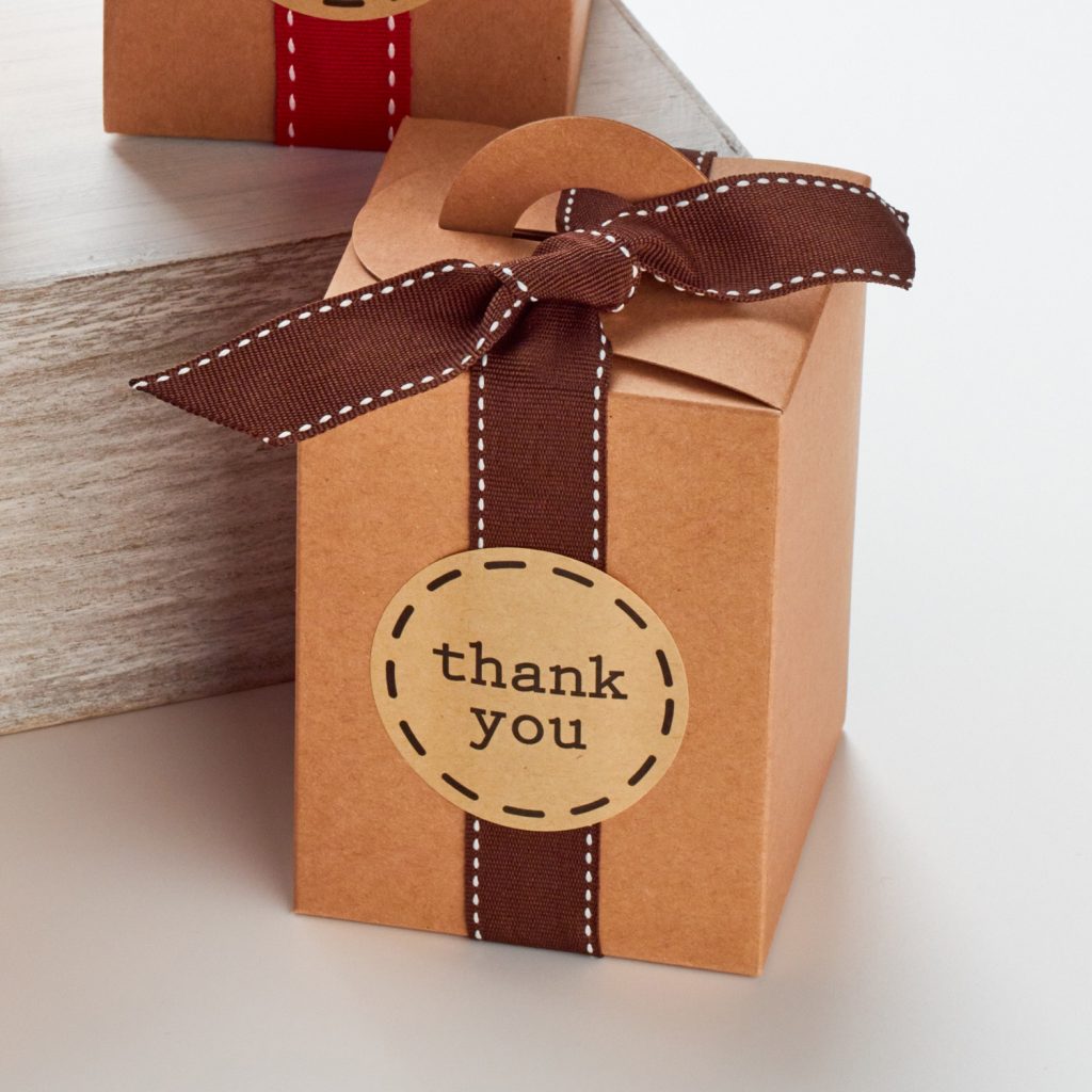 KRAFT BOXES WITH RIBBONS & STICKERS (20 PACK)